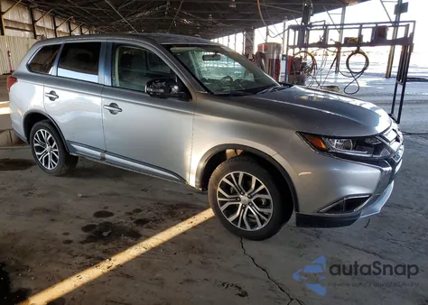 2018 Mitsubishi Outlander Se из США, поврежденный, VIN JA4AD3A36JZ039511